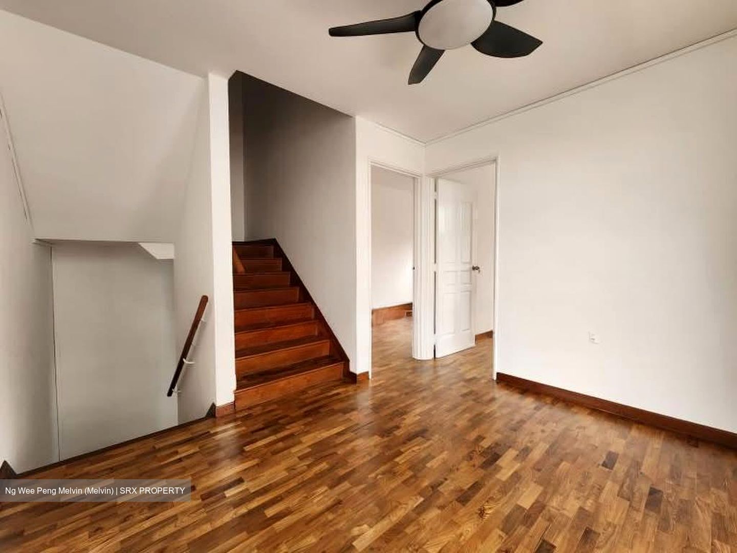 Kew Vale (D16), Terrace #585652991